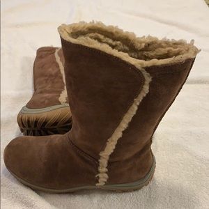 Patagonia Lugano suede boots